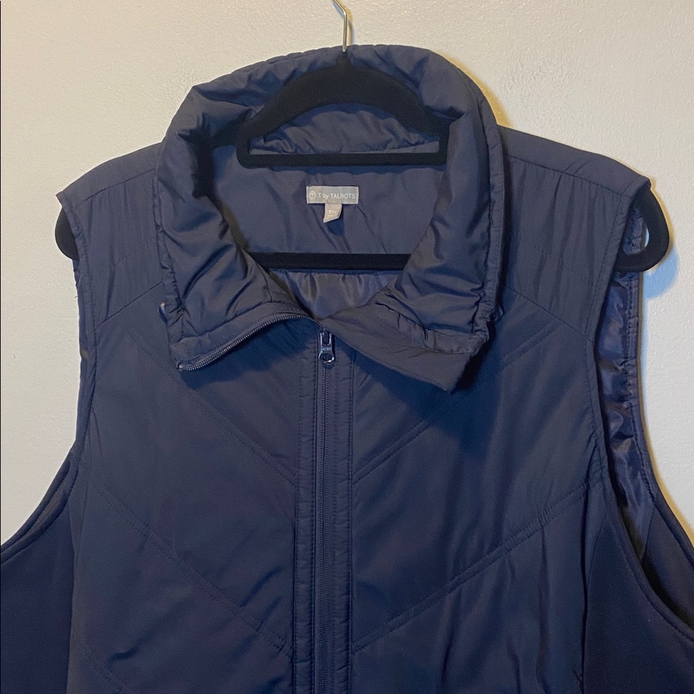 Talbots Vest Women's 3X PETITE Blue Chevron Quilted Sleeveless Zip Up Outdoor - Picture 4 of 14